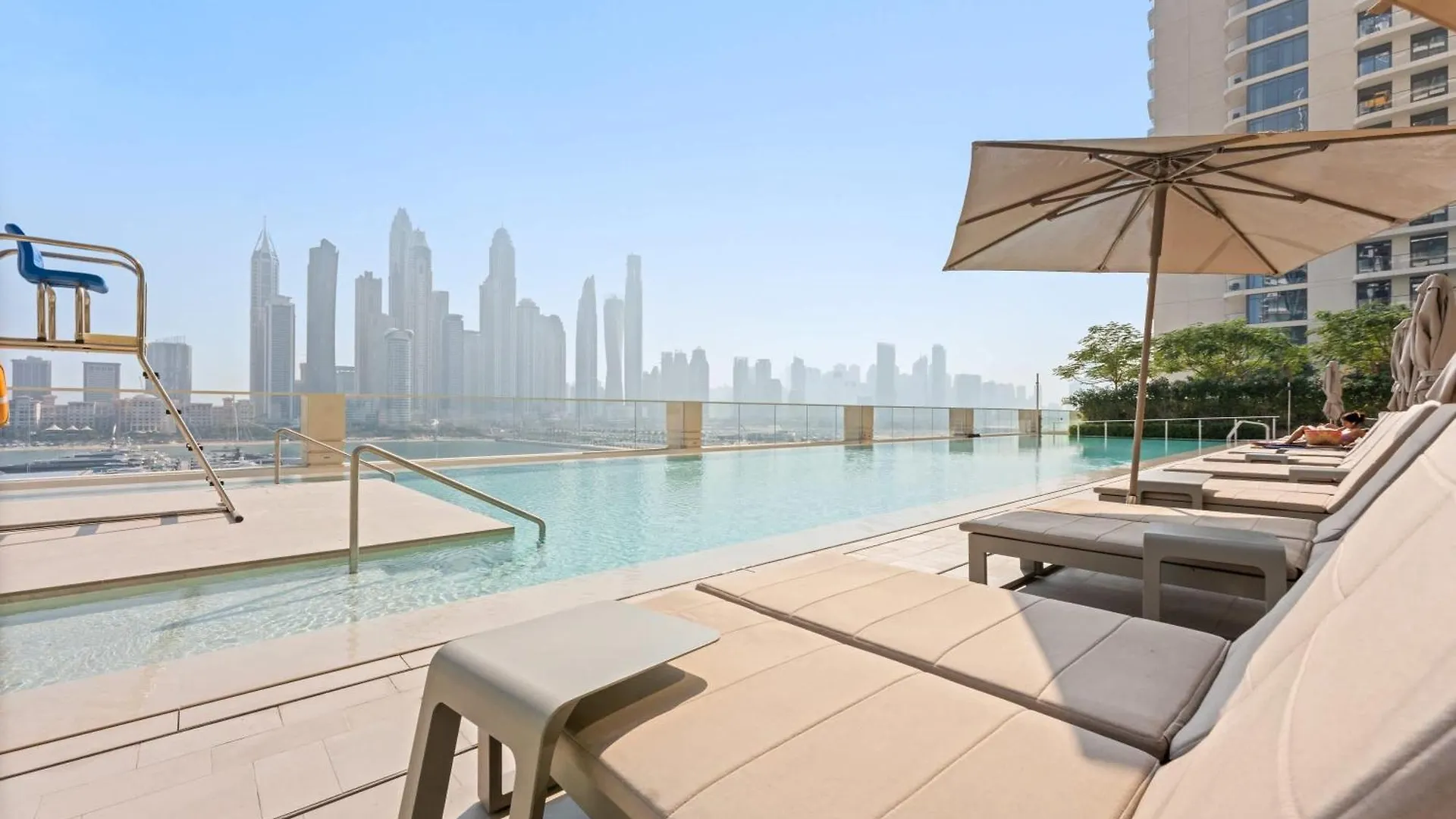 Silkhaus Palm View In Marina Vista Private Beach Dubai